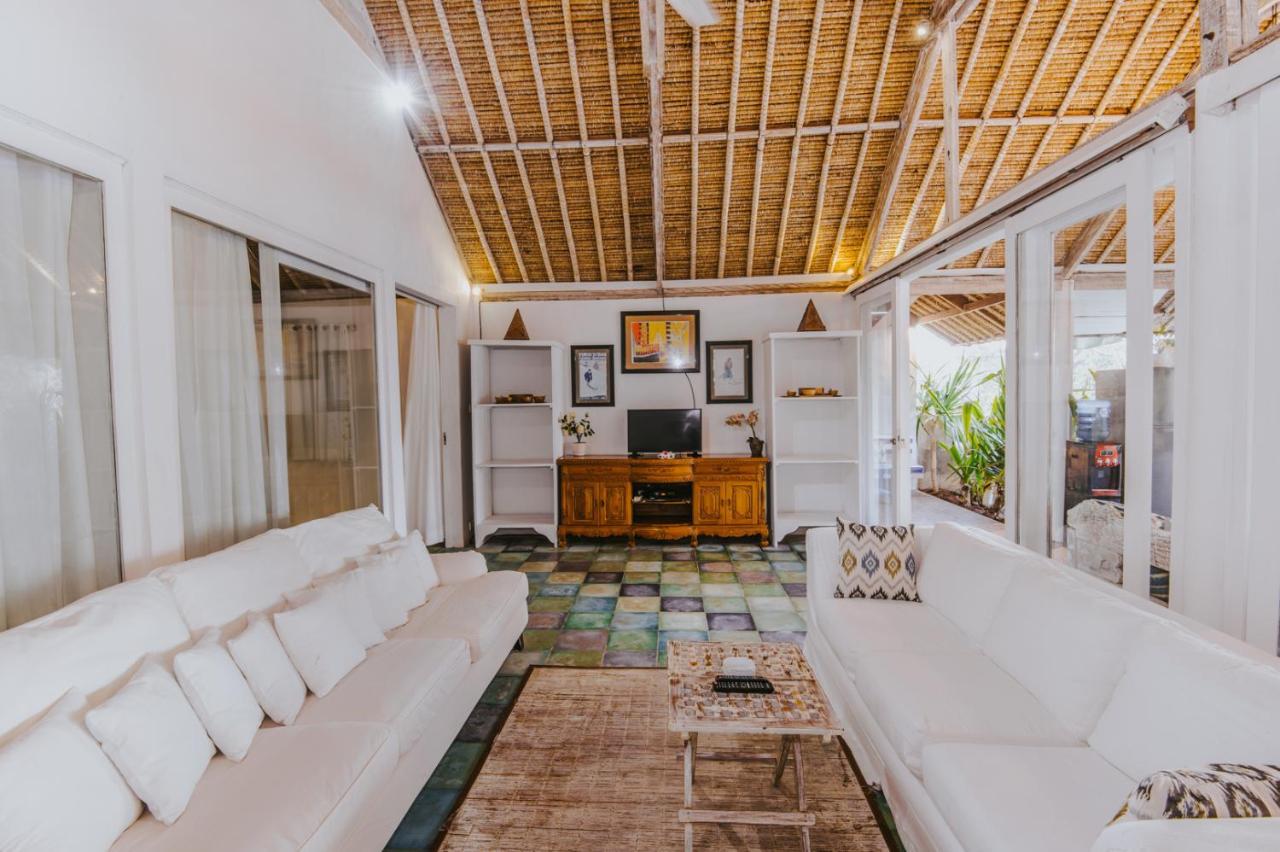 Villa Waru Nusa Lembongan  Exterior photo